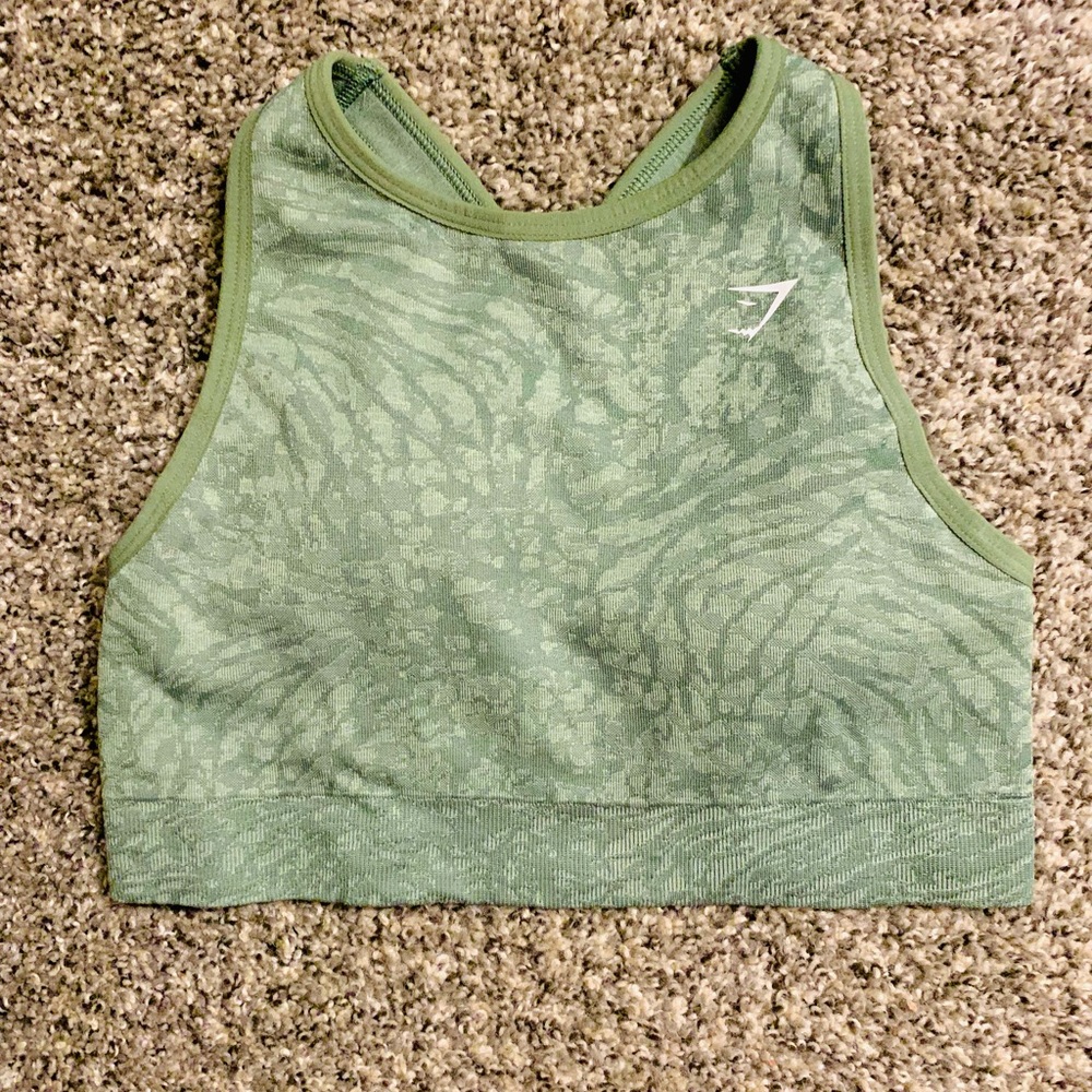 SOLD NWOT Gymshark Green sports bra / top